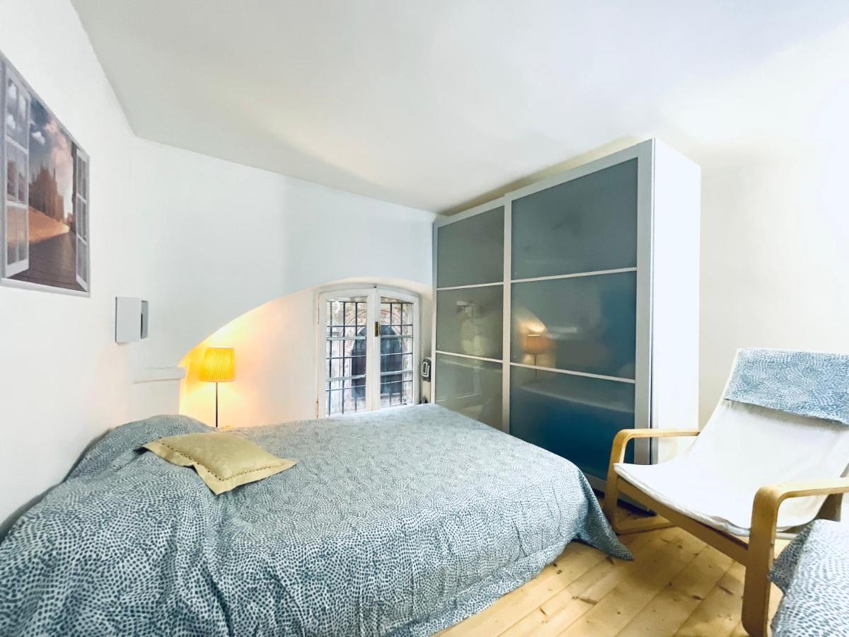 Apartment In 3 Minutes From Duomo Ingresso Via Dei Piatti Mediolan Zewnętrze zdjęcie